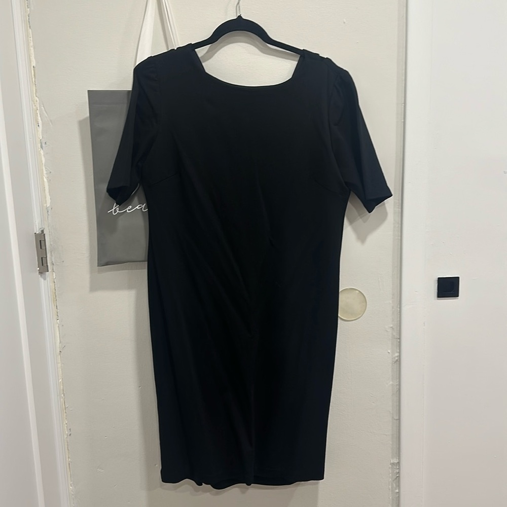 Good Condition Women’s super comfortable Black dress